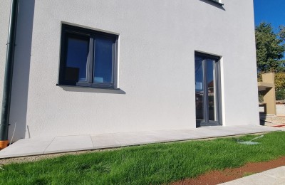 NEW BUILDING !!! Ground floor apartment with garden, 2 km from the sea - under construction 16