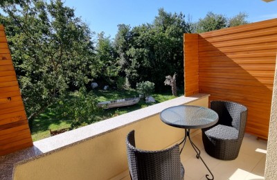 Semi-detached house with two apartments in the wider center of Poreč 19
