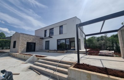 SURROUNDINGS OF VRSAR!!! Beautiful villa with heated pool and sauna, 10 km from the sea - under construction 13