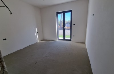 NEW BUILDING !!! Ground floor apartment with garden, 2 km from the sea - under construction 6
